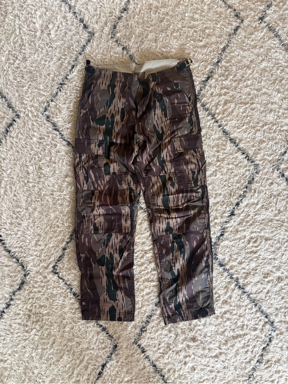 Carhartt WIP Camouflage Cargo Pants in Brown and Green